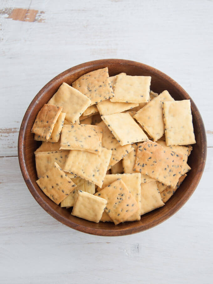 50 Awesome Gluten-Free Cracker Recipes for Any Occasion
