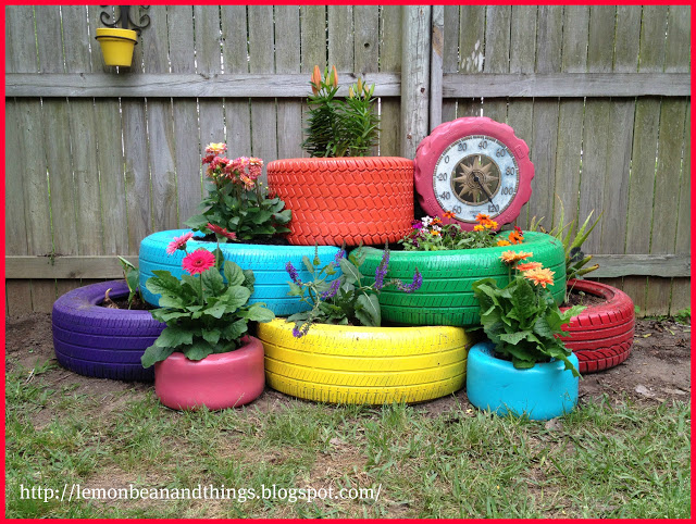 15 Cool & Creative Garden Container Ideas