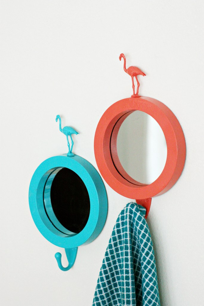 16 Amazing DIY Mirror Projects To Spruce Up Your Home