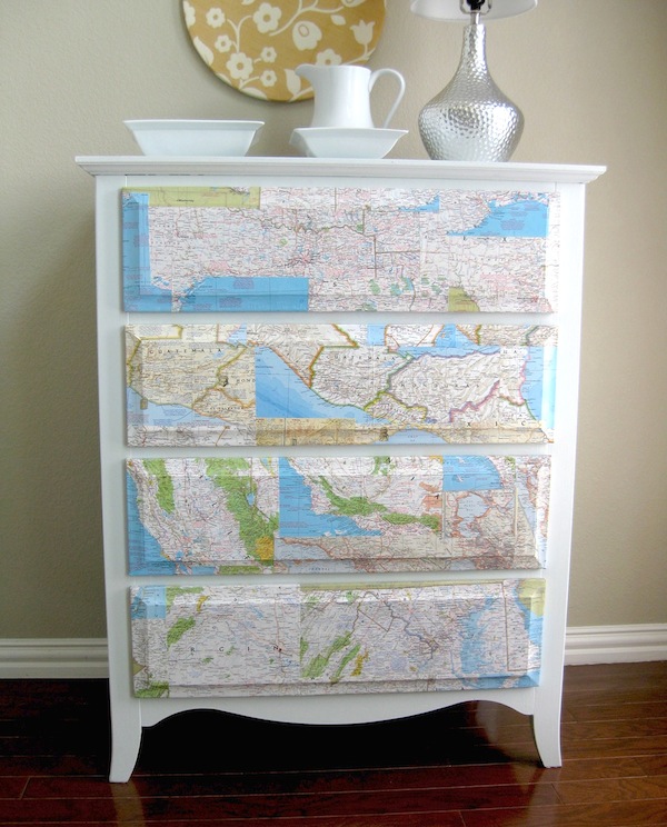 12 DIY Ideas for Decorating with Maps