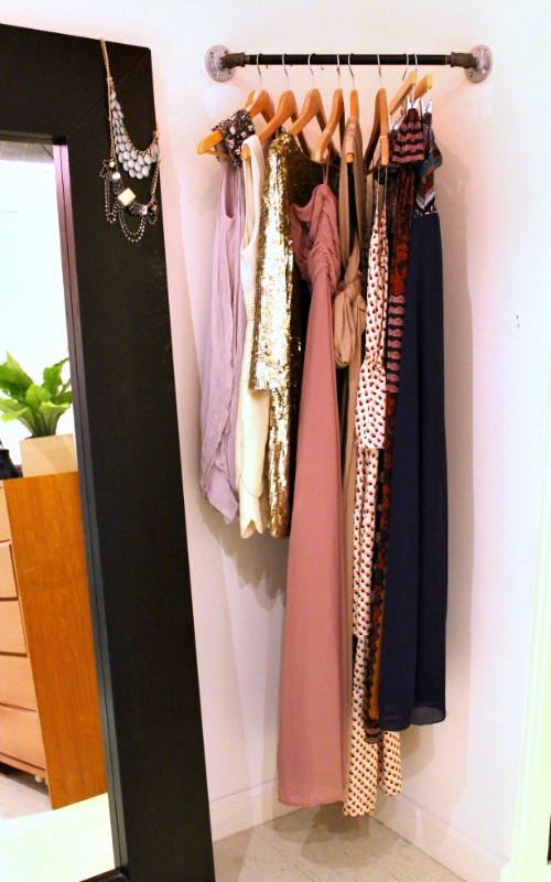 15 Tiny Bedroom Hacks To Maximize Your Space