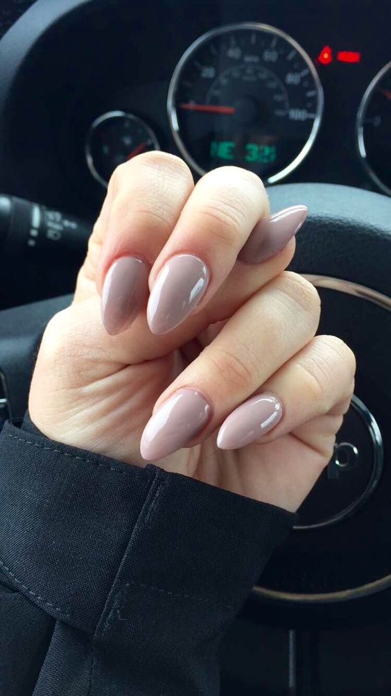 62 Popular and Stylish Almond Nails Designs