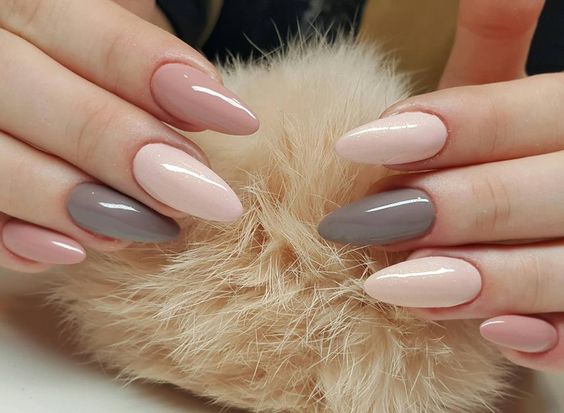 62 Popular and Stylish Almond Nails Designs