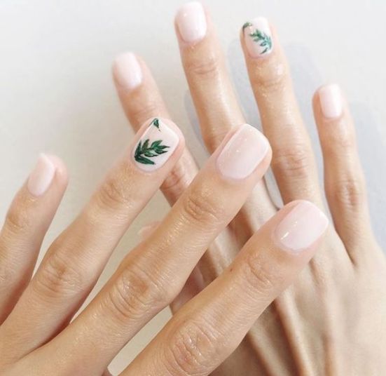 90+ Stylish Spring Flower Nail Art Designs and Ideas 2021
