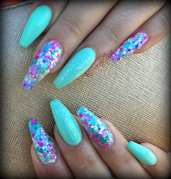32 Popular Mermaid Nail Designs For You To Try