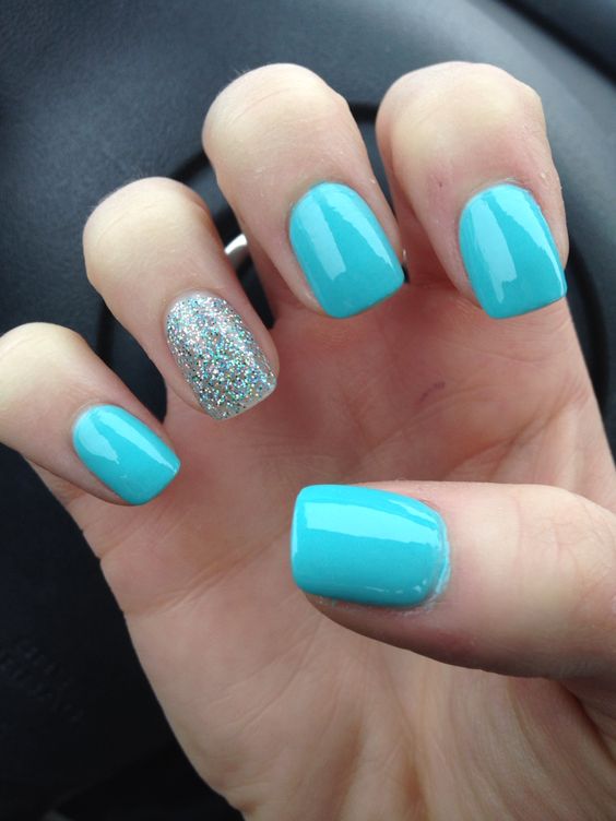 34 Stunning Blue Sparkle Nails Art Designs