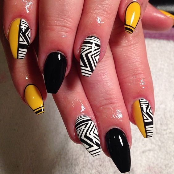 44 Excellent Egyptian Nail Art Designs and Ideas