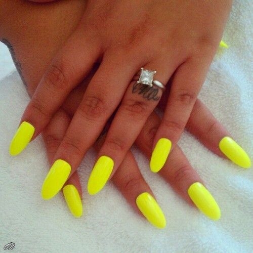 77 Stunning Yellow Neon Nail Art Designs and Ideas