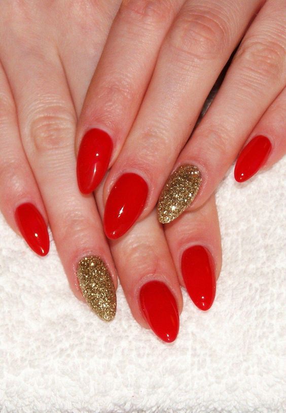 40 Awesome Red and Gold Nail Designs for Holidays