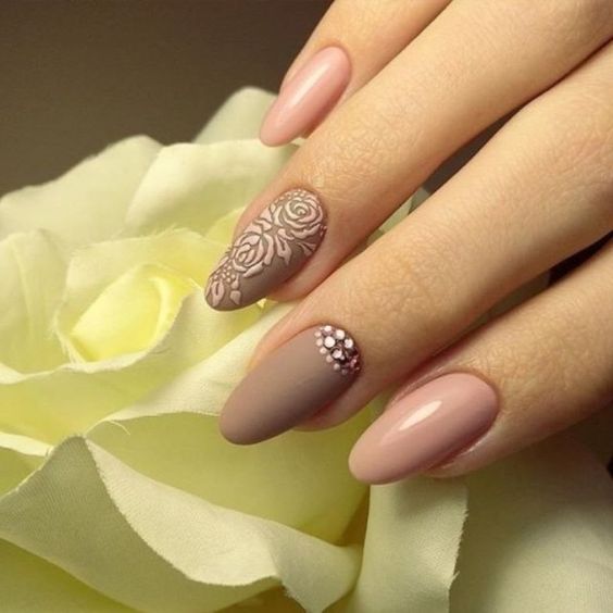 65 Gorgeous Almond Matte Nail Designs You’ll Love