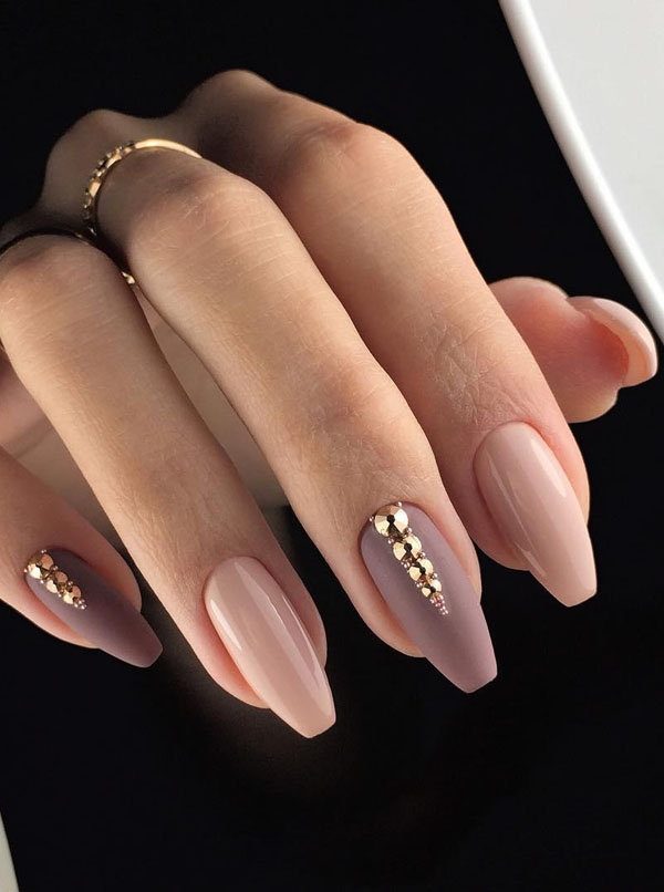 55 Stylish Coffin Nail Designs To Copy Right Now