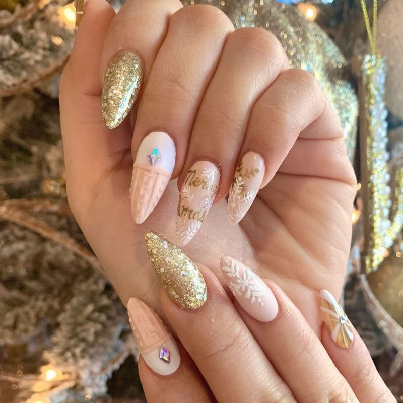 56 Trendy Christmas Sweater Nails You Will Love
