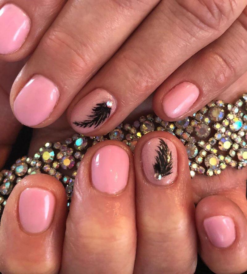55 Fantastic Feather Nail Art Designs To Inspire You 2022