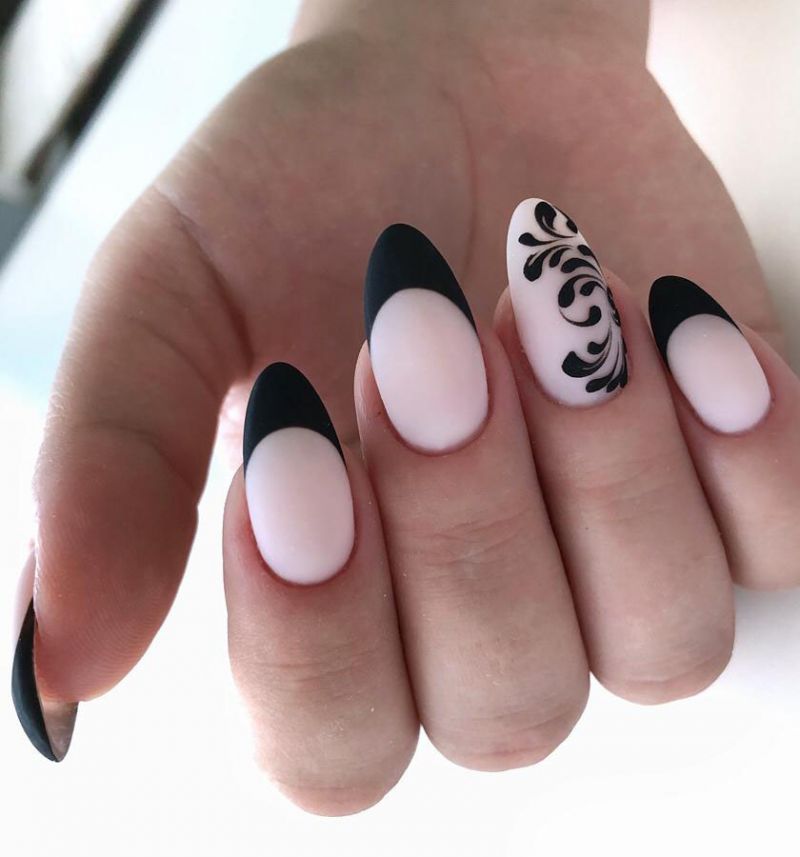 50 Pretty Black French Tip Nails You Must Try Page 32 Tiger Feng