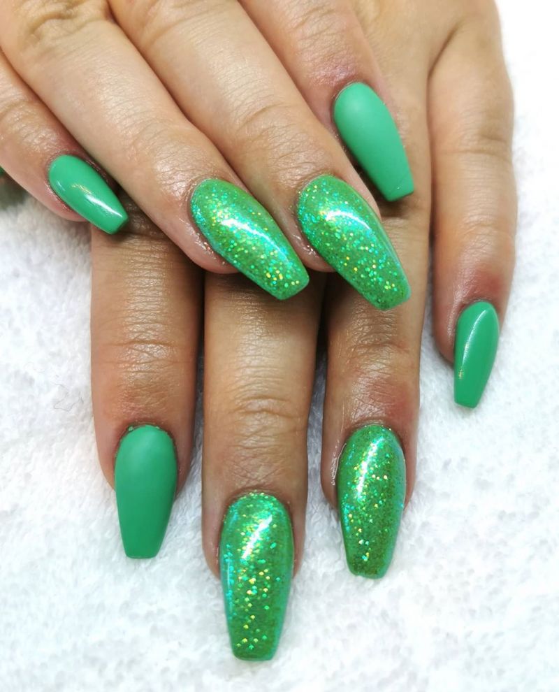 30 Trendy Summer Gel Nails You Should Try