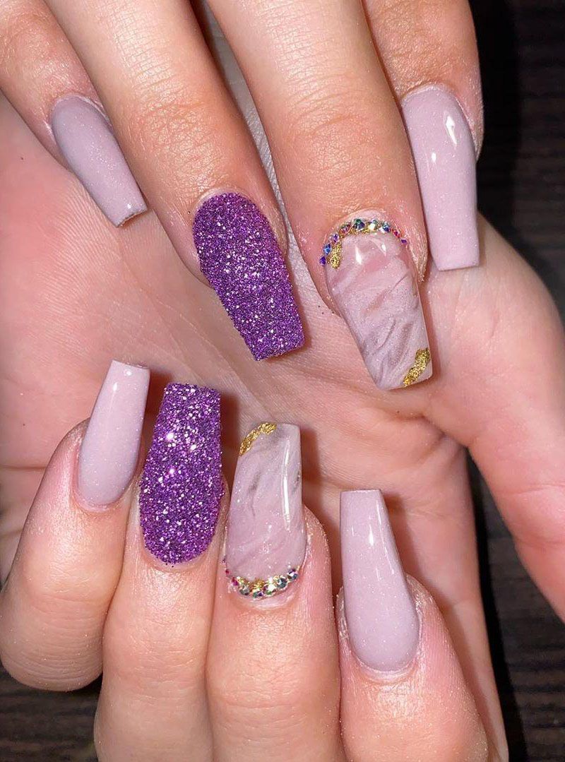 30 Trendy Summer Glitter Nails You Must Love