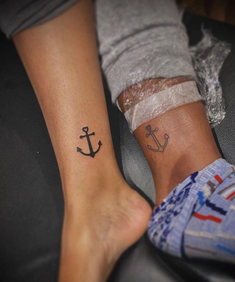 30 Pretty Anchor Tattoos to Inspire You