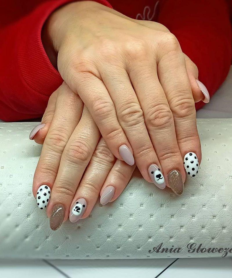 30 Trendy Bear Nails You Can Copy