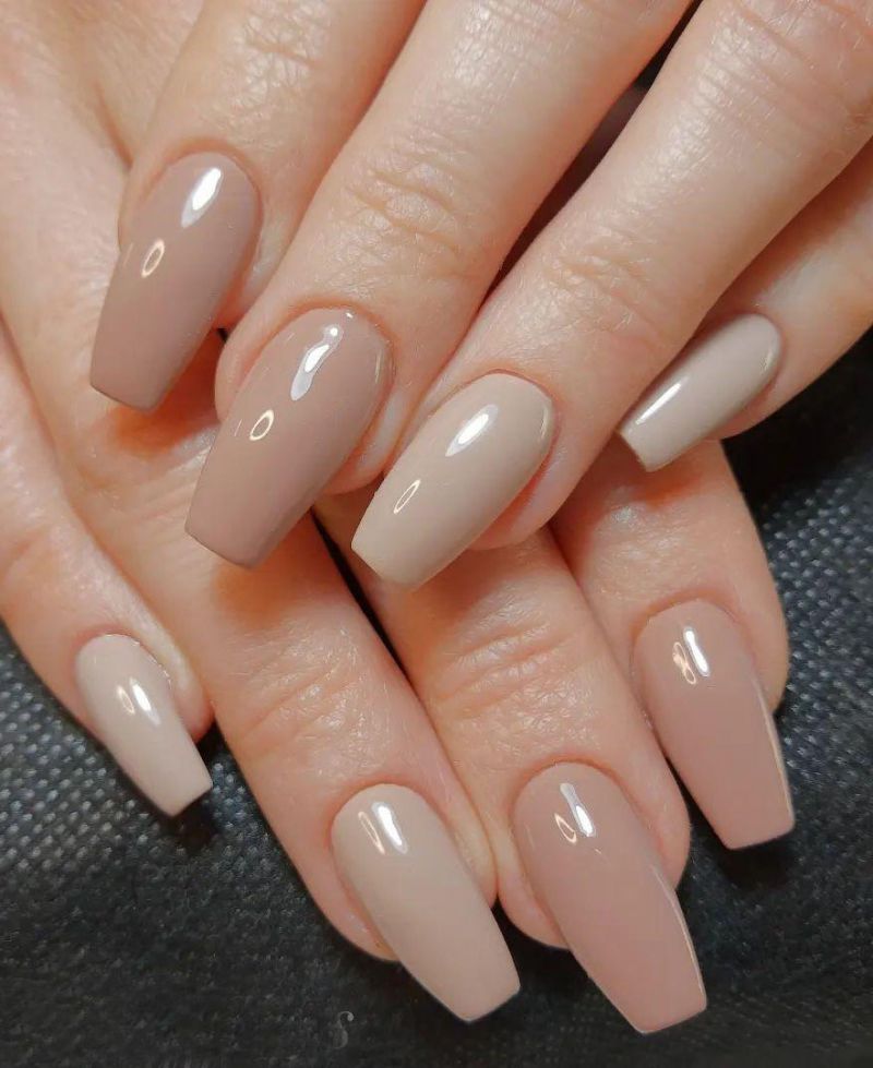 30 Pretty Beige Nails You Can Copy