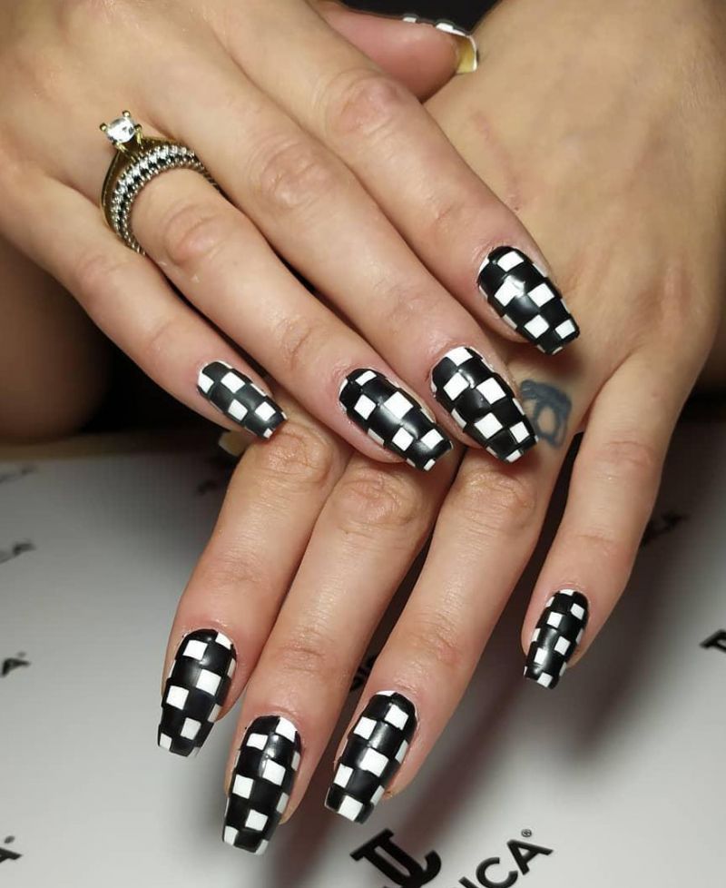 30 Pretty Chess Nail Art Designs to Inspire You