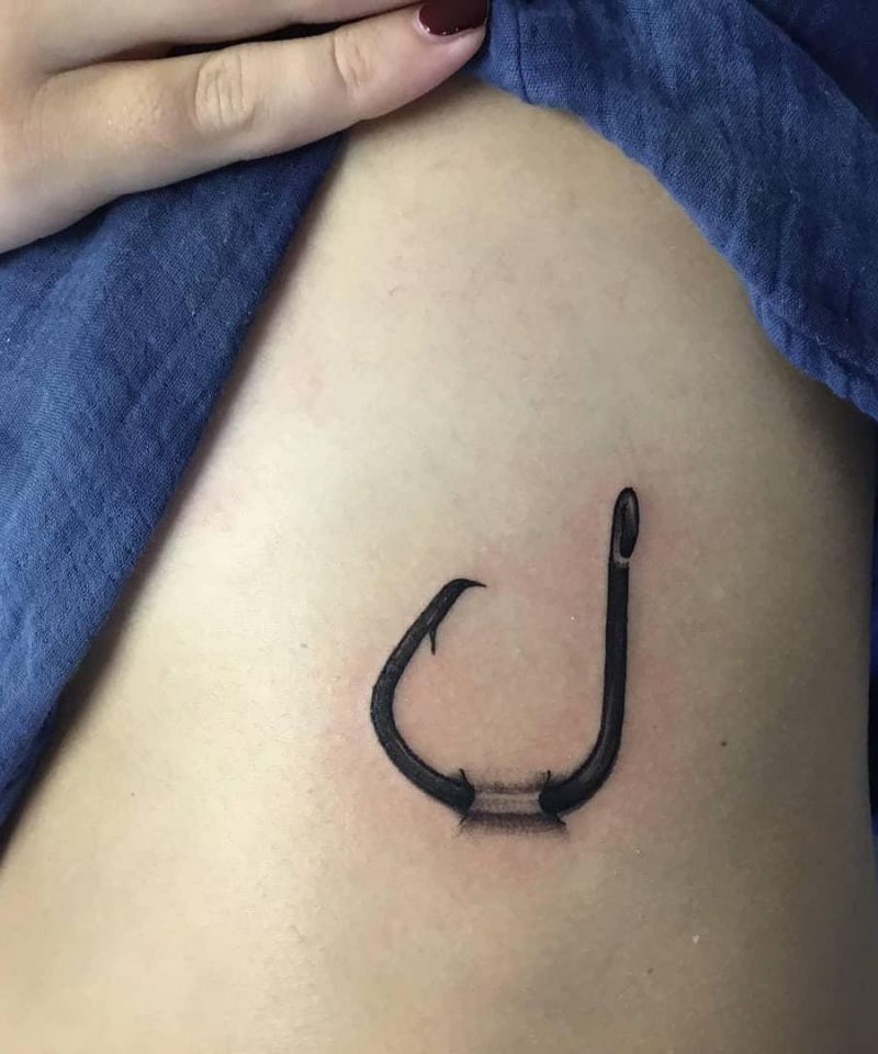 20 Unique Fishhook Tattoos For Your Next Ink