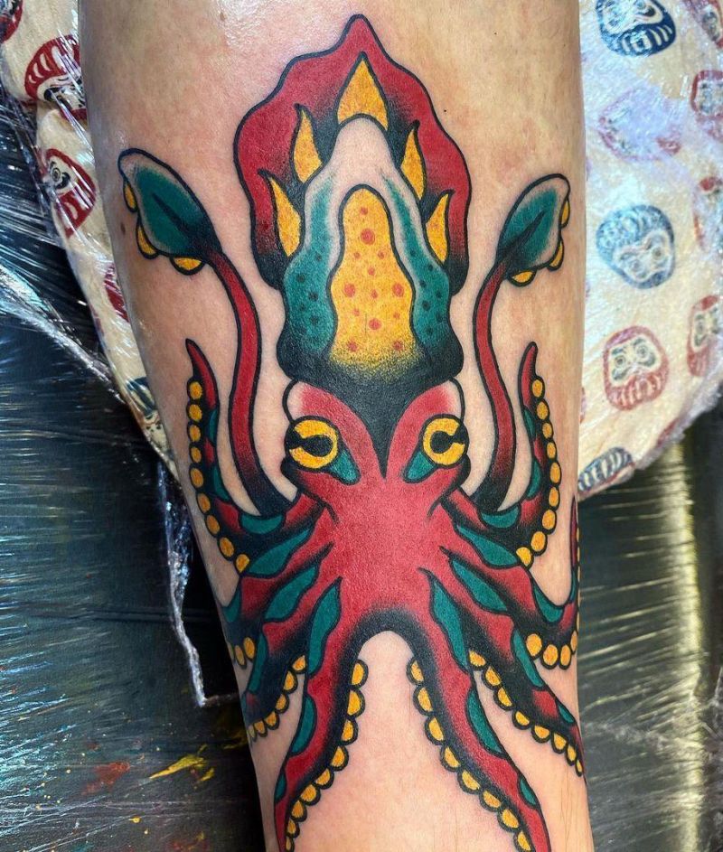20 Amazing Squid Tattoos You Can Copy
