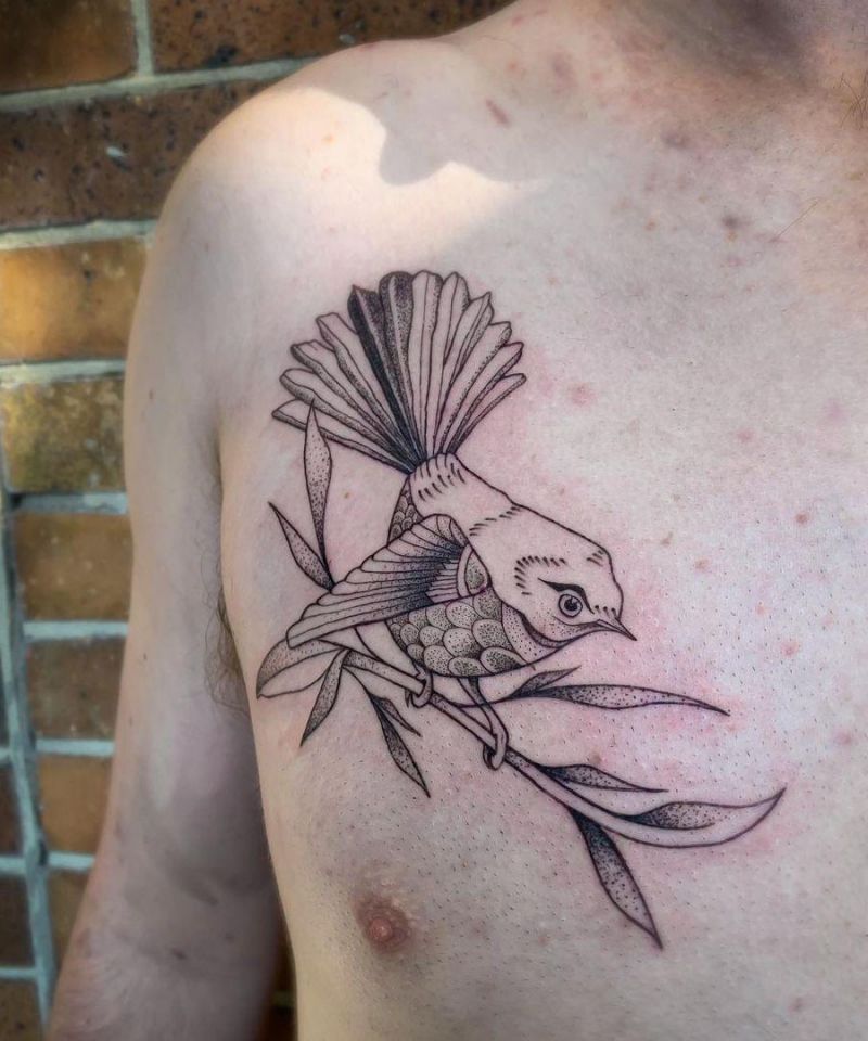 20 Cool Fantail Tattoos You Can Copy