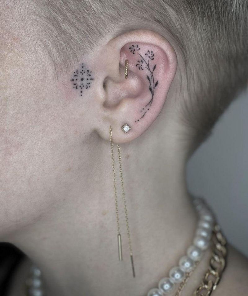 20 Classy Ear Tattoos You Can’t Miss